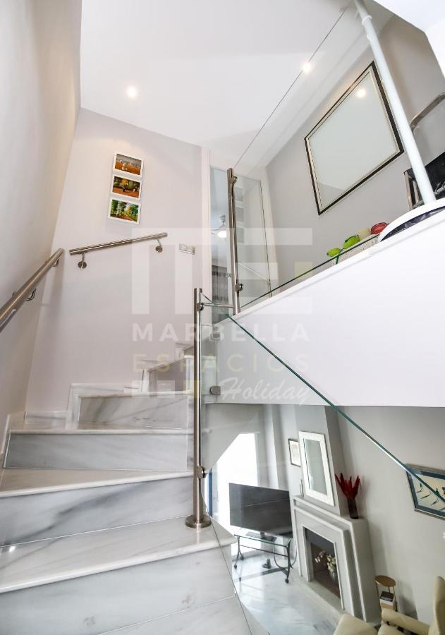 House 133 Second Line Apartemen